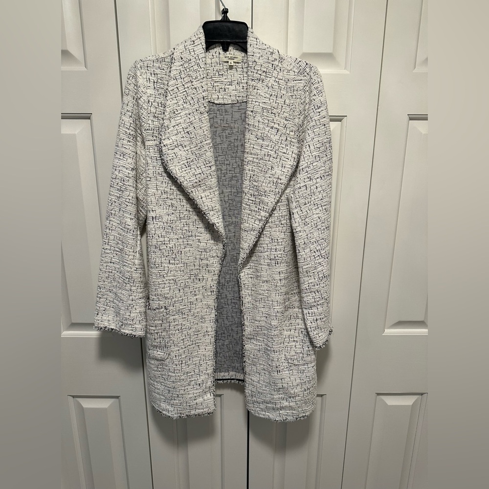 Max Studio White and Black Textured Coat